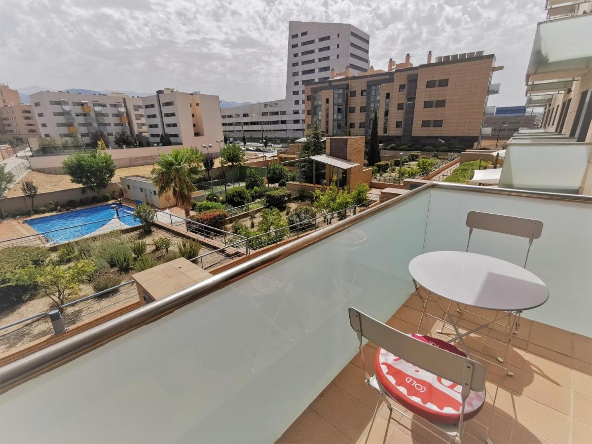 Piso Centro De Granada Junto Al Metro Apartment ภายนอก รูปภาพ