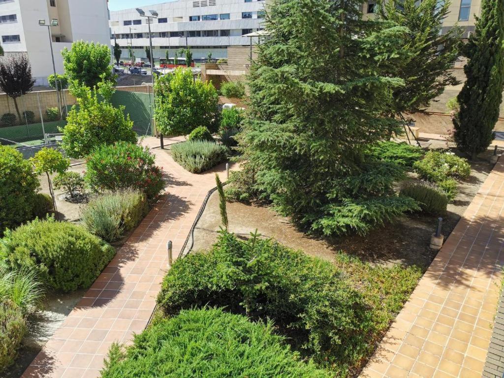 Piso Centro De Granada Junto Al Metro Apartment ภายนอก รูปภาพ
