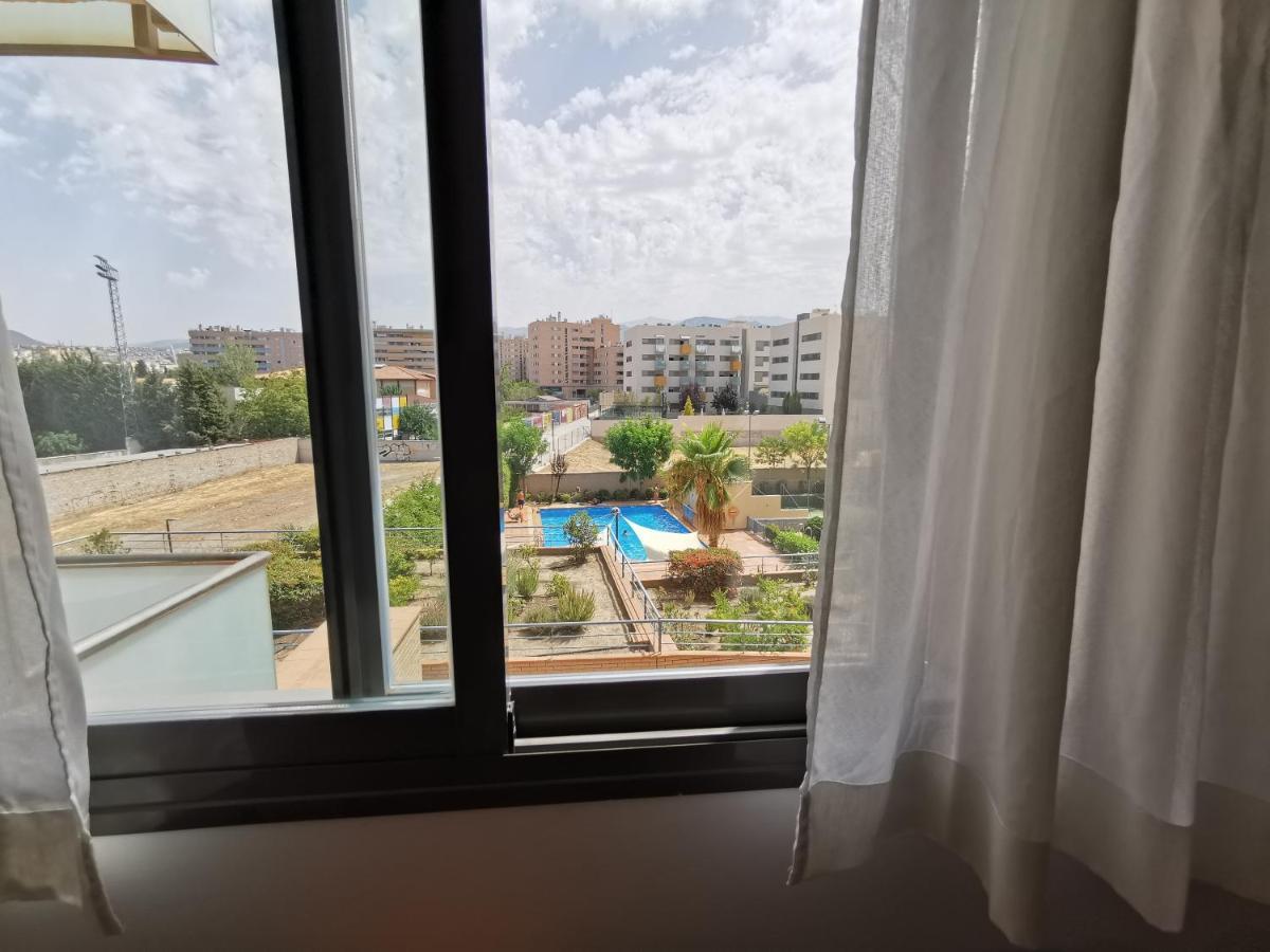 Piso Centro De Granada Junto Al Metro Apartment ภายนอก รูปภาพ
